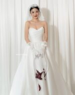 P7 - WHISPERS OF A QUEEN - Image 2