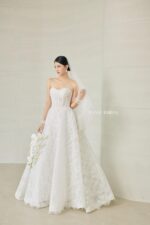 P5- MODERN MUSE - Image 3