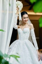 P8 - TIMELESS ALLURE - Image 3