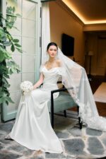 P611- OFF SHOULDER SILK - Image 2