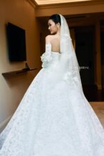 P8 - TIMELESS ALLURE - Image 2