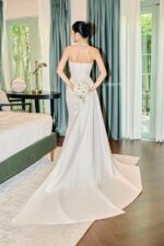 P11 - TIMELESS ALLURE - Image 3