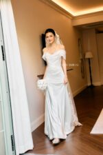 P611- OFF SHOULDER SILK - Image 3