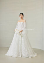 P568- FLORAL LACE - SLEEVES